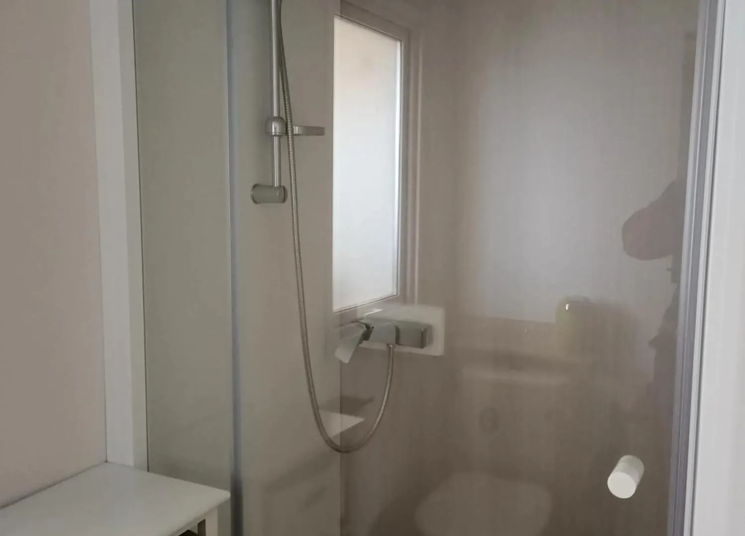Holiday home Bungalow Confortable A Condrieu Avec Piscine